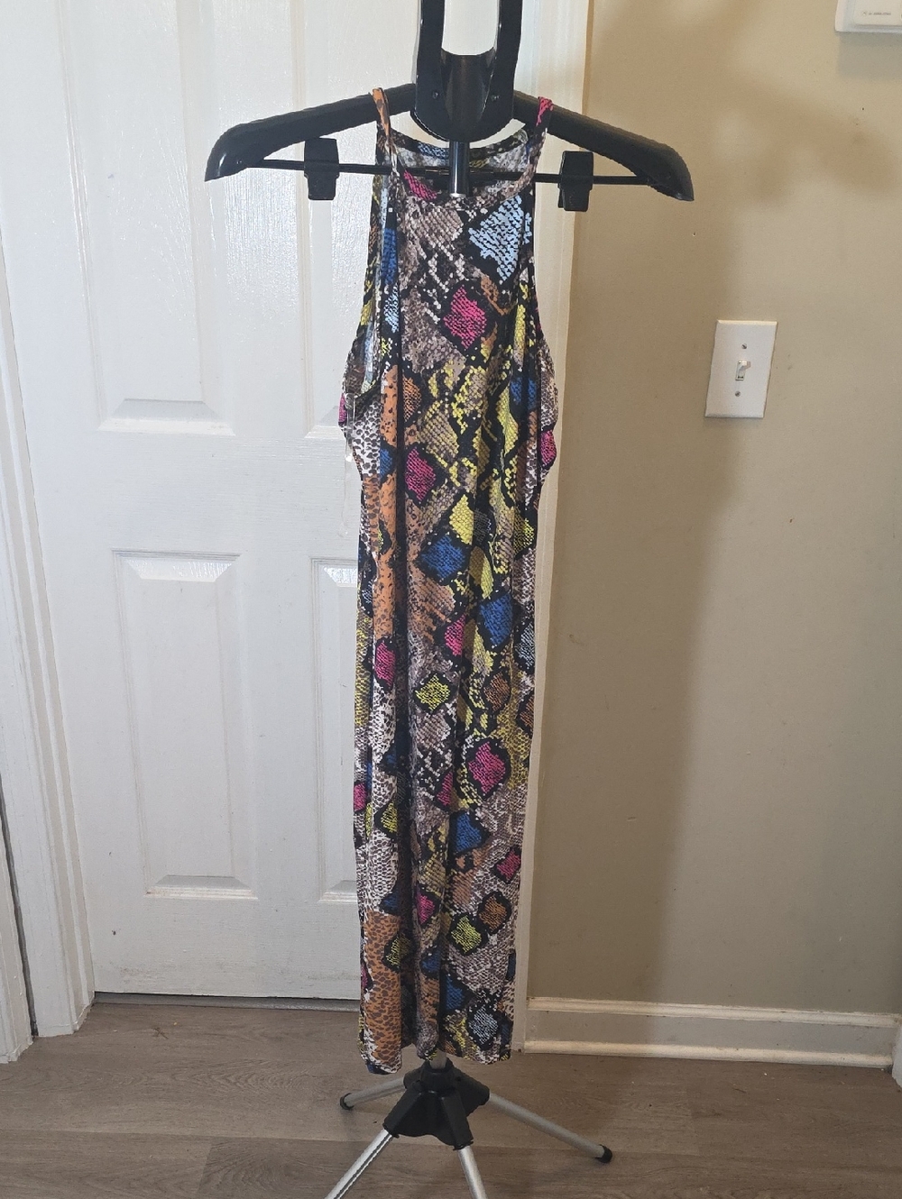 Sleeveless Snake Print Maxi Dress in Multicolor
